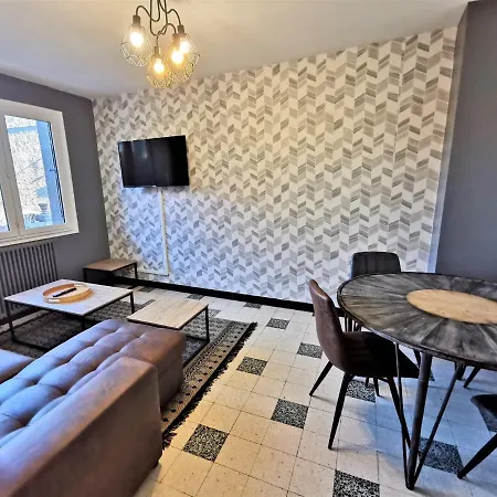 Appartement Tout Confort Refait A Neuf Moulins  Exterior photo