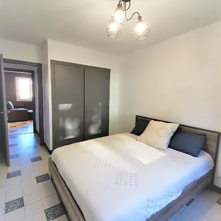 Appartement Tout Confort Refait A Neuf Moulins  Exterior photo